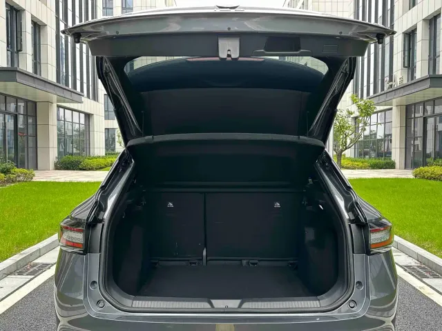 Volkswagen ID.4 X — Фото автомобиля 14