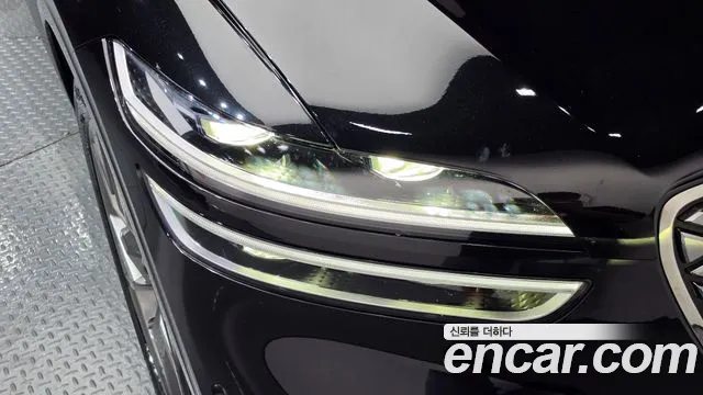 Genesis GV70 Electrified GV70 — Фото автомобиля 7