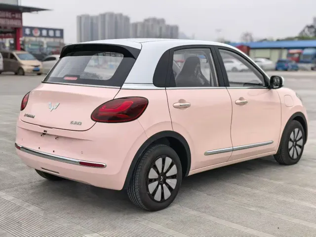 Wuling Bingo — Фото автомобиля 4