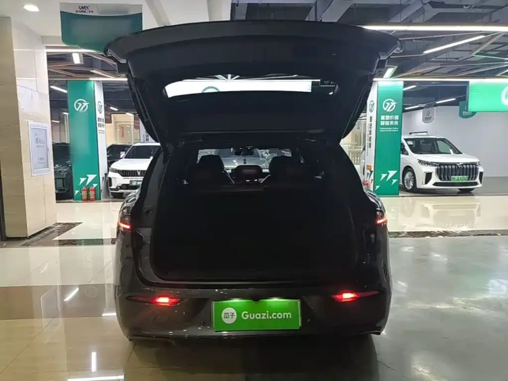 Voyah Auto VOYAH FREE 2025 FREE+ RWD Qiankun Edition — Фото автомобиля 18