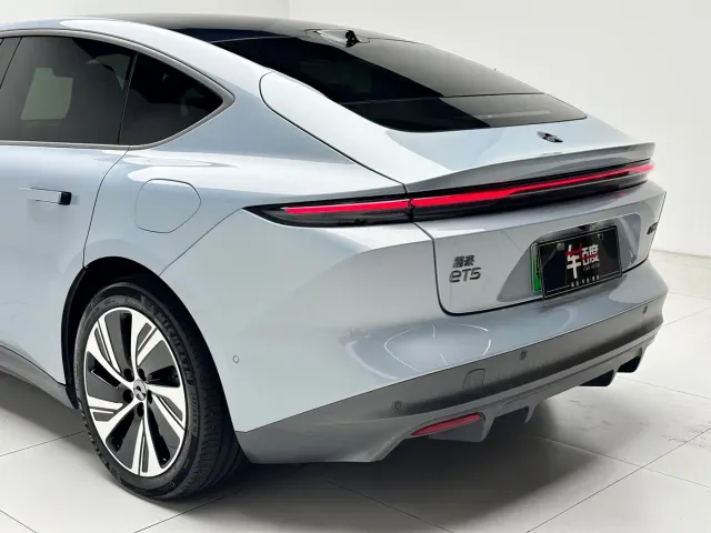 Nio ET5 — Фото автомобиля 20