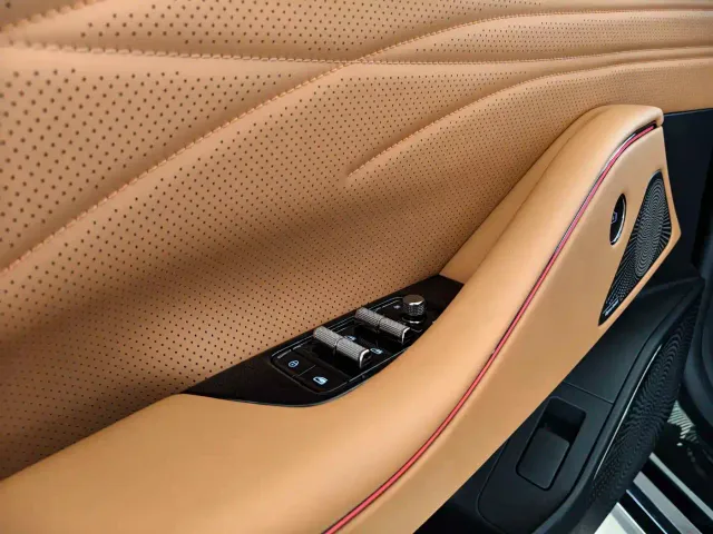 Geely Galaxy Xingyao 8 — Фото автомобиля 16
