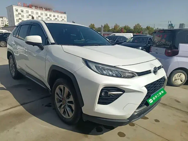 Toyota Wildlander — Фото автомобиля 3