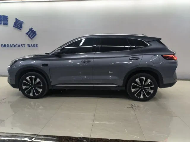 BYD Song PLUS — Фото автомобиля 7