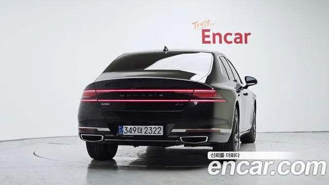 Genesis G90 Бензин 3.5 турбо AWD — Фото автомобиля 4