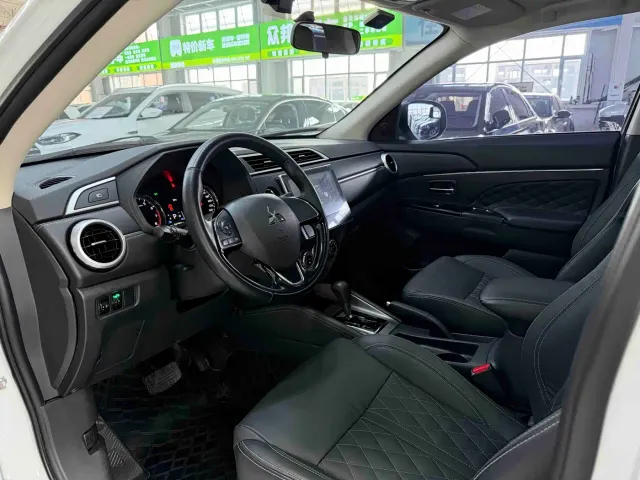 Mitsubishi ASX — Фото автомобиля 7