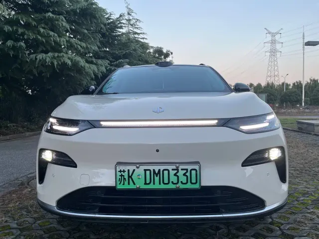 Leapmotor C11 — Фото автомобиля 2