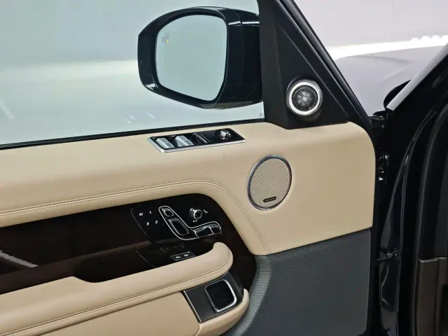 Land Rover Range Rover — Фото автомобиля 13