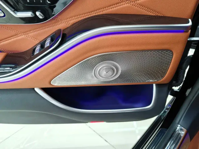 Mercedes-Benz Maybach S-Class — Фото автомобиля 9