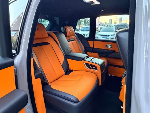 Rolls-Royce Cullinan — Фото автомобиля 7