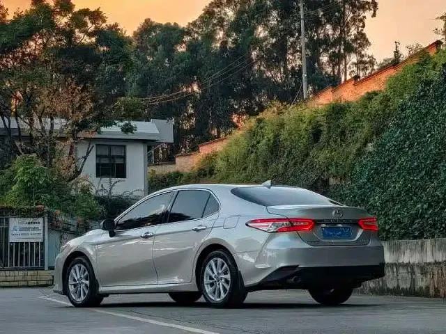 Toyota Camry — Фото автомобиля 11
