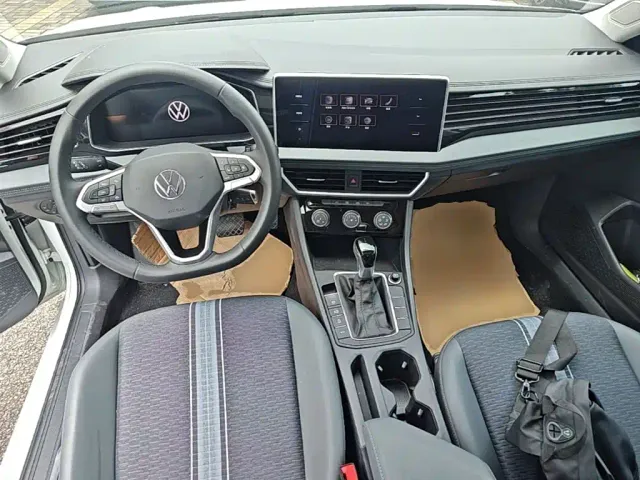 Volkswagen Sagitar — Фото автомобиля 15