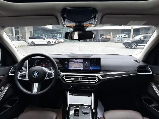BMW 3 Series — Фото автомобиля 6
