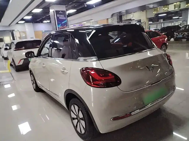 Wuling Bingo — Фото автомобиля 4