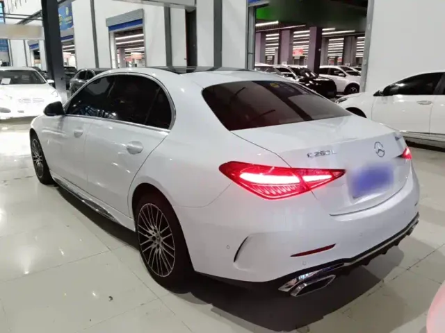 Mercedes-Benz C-Class — Фото автомобиля 4