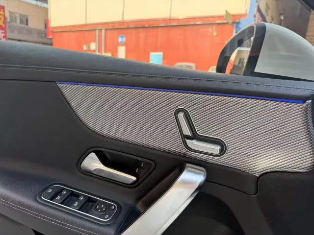 Mercedes-Benz A-Class — Фото автомобиля 9
