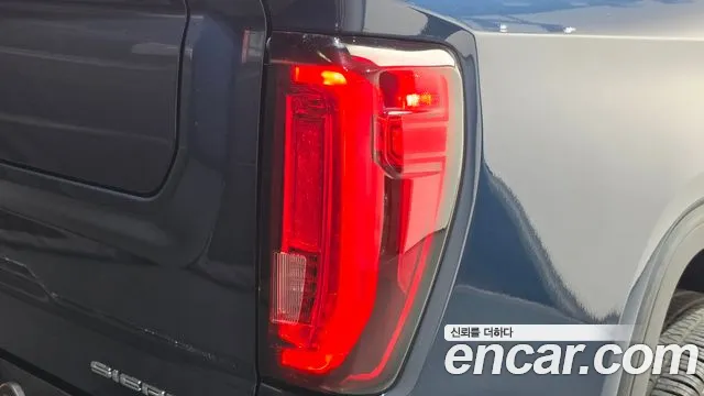 GMC Sierra — Фото автомобиля 8
