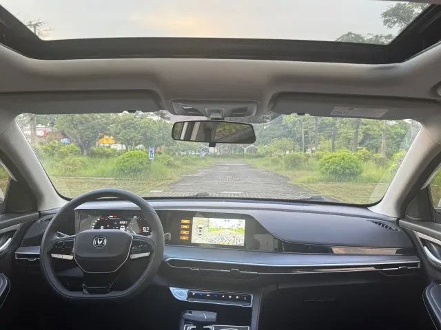 Changan Eado — Фото автомобиля 10