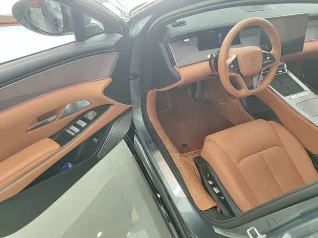 BYD Han L — Фото автомобиля 11