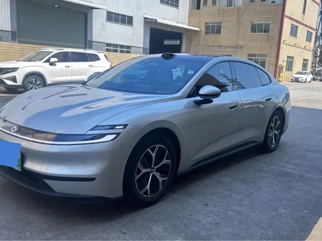 Фотография автомобиля — Changan Qiyuan A06