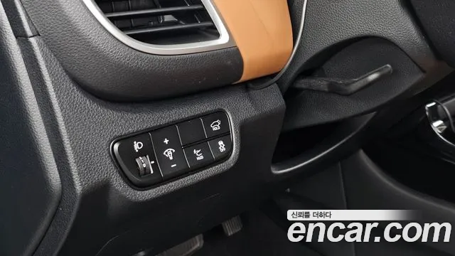 Kia Seltos New — Фото автомобиля 29