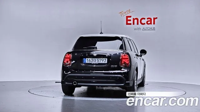 Mini Cooper Cooper 5 дверей Classic — Фото автомобиля 4