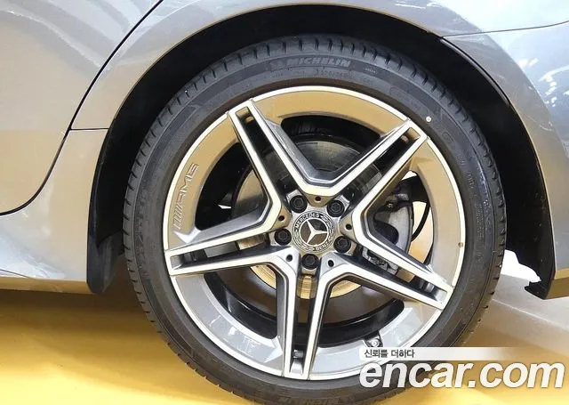 Mercedes-Benz CLS-Class — Фото автомобиля 5