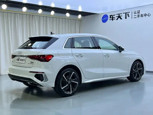 Audi A3 — Фото автомобиля 5