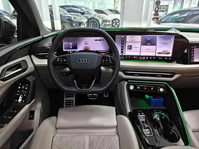 Audi Q5L — Фото автомобиля 9
