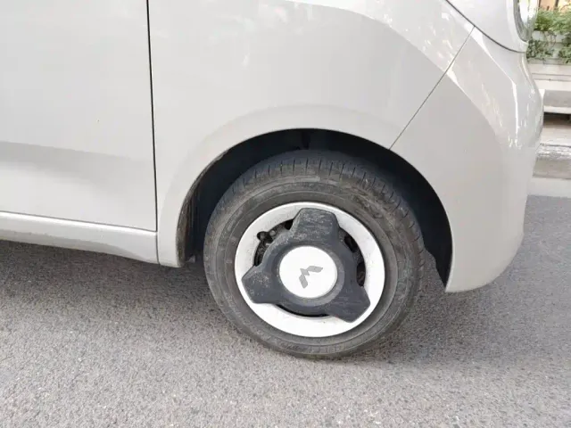 Wuling Hongguang Mini EV — Фото автомобиля 24
