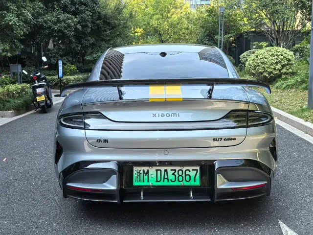 Xiaomi SU7 Ultra — Фото автомобиля 4