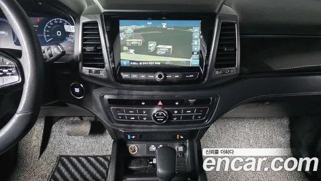KG_Mobility_Ssangyong Rexton Новый Rexton Sport Khan Дизель 2.2 4WD — Фото автомобиля 13