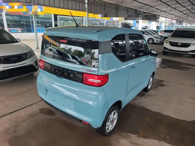 Wuling Hongguang Mini EV — Фото автомобиля 6