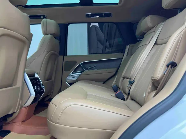 Land Rover Range Rover — Фото автомобиля 10