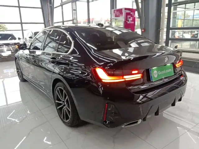 BMW 3 Series — Фото автомобиля 4