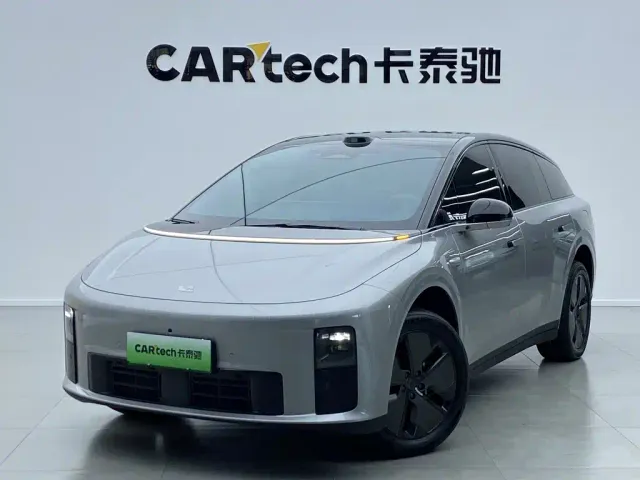 Фотография автомобиля — Li Auto i6
