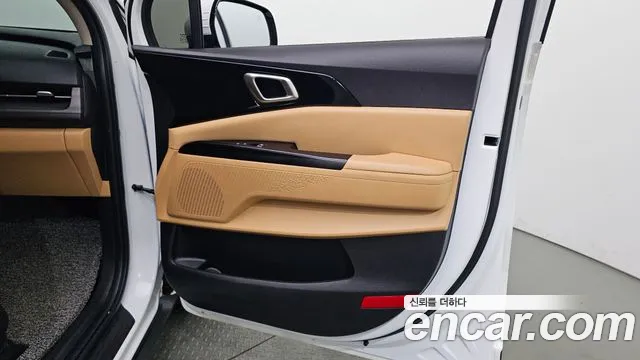 Kia Canival Carnival 4 поколение Бензин 9 мест Prestige — Фото автомобиля 23