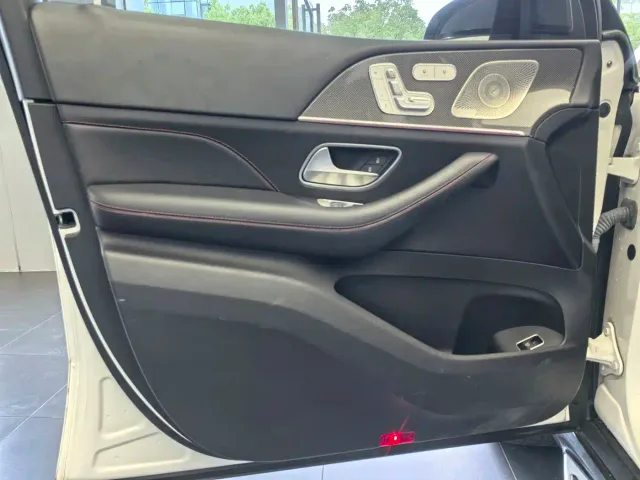 Mercedes-Benz GLE Coupe AMG — Фото автомобиля 16