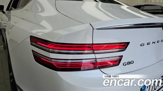 Genesis G80 Бензин 2.5 турбо AWD — Фото автомобиля 23
