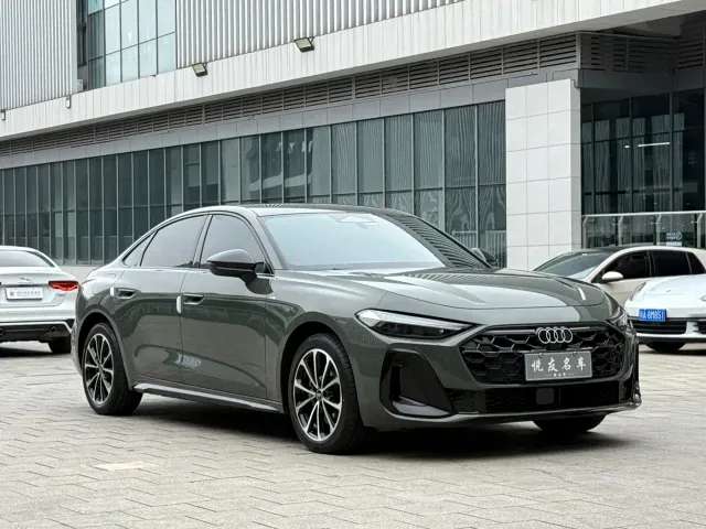 Audi A5L — Фото автомобиля 3