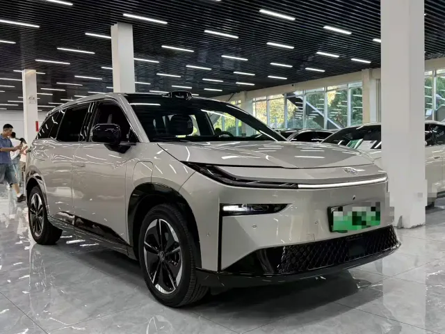 Toyota BoZhi 3X — Фото автомобиля 2