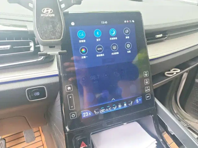 Hyundai Custo — Фото автомобиля 14