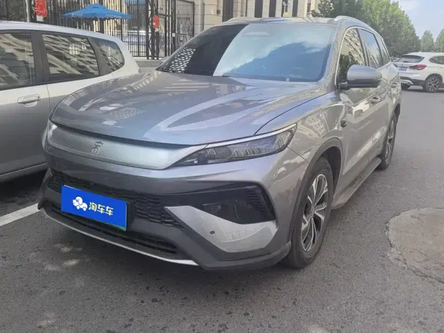 Фотография автомобиля — BYD Song Pro