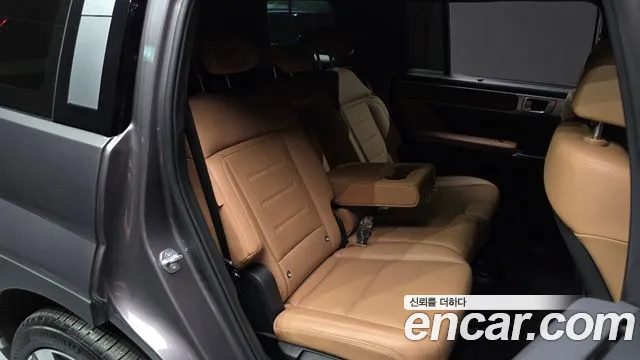 Hyundai Santafe Santa Fe (MX5) Бензин 2.5T 4WD — Фото автомобиля 11