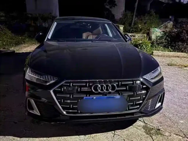 Audi A7L — Фото автомобиля 6