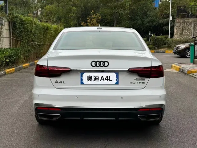 Audi A4L — Фото автомобиля 8