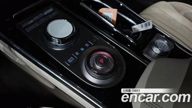 Genesis GV80 — Фото автомобиля 12