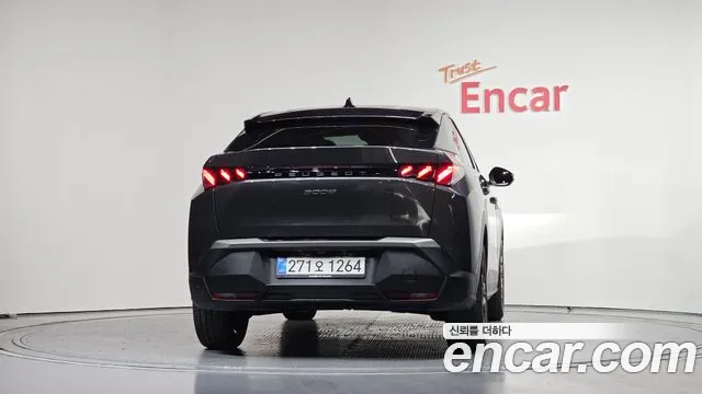 Peugeot 3008 — Фото автомобиля 4