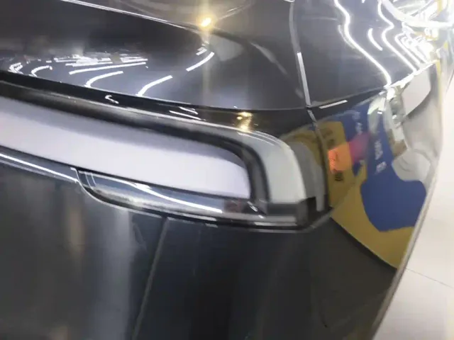 Tesla Model Y — Фото автомобиля 7