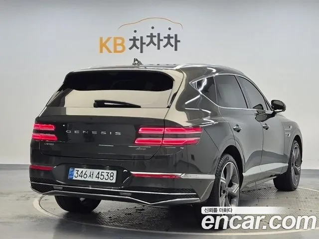 Genesis GV80 — Фото автомобиля 3